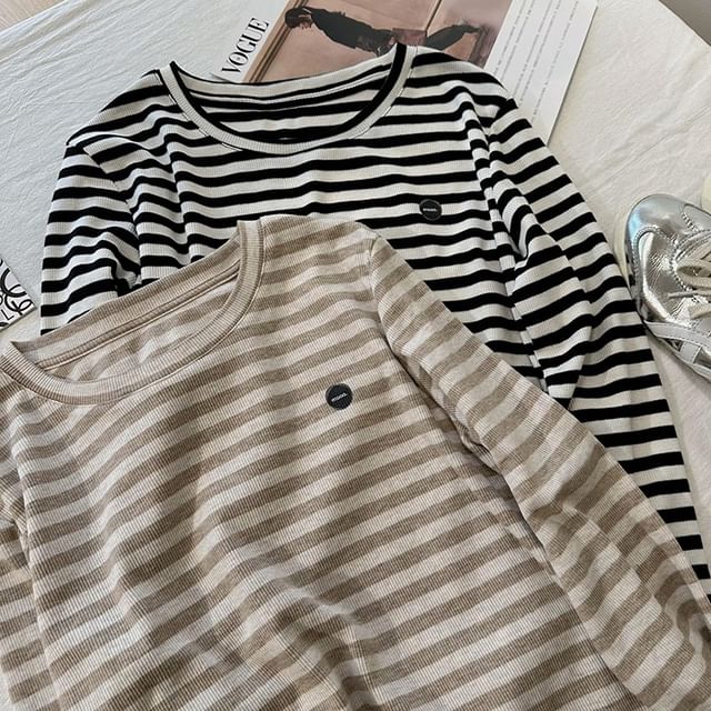 DIYI-Long-Sleeve Round Neck Striped Tee