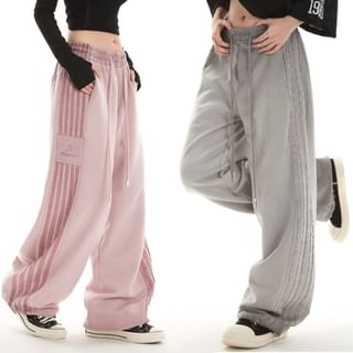 Rosesand Stripe-Accent Loose-Fit Wide-Leg Sweatpants Sale
