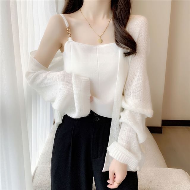Sisyphi-Plain Chained Crop Cami Top