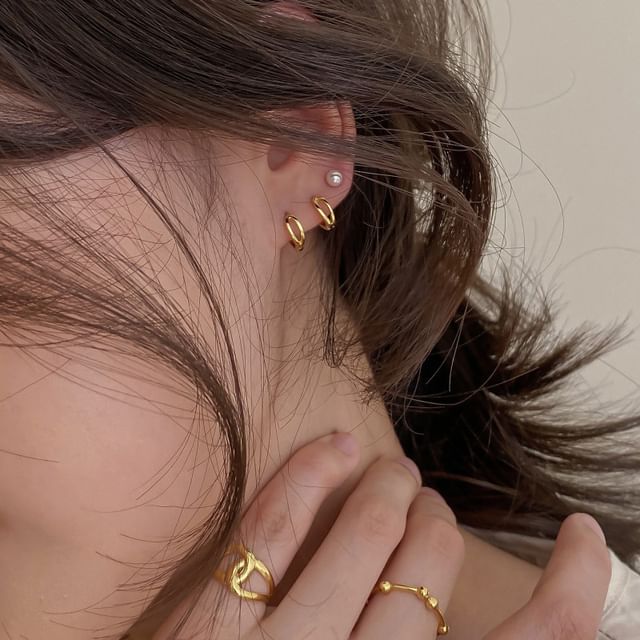 Panda Dama-Metallic Huggie Earring