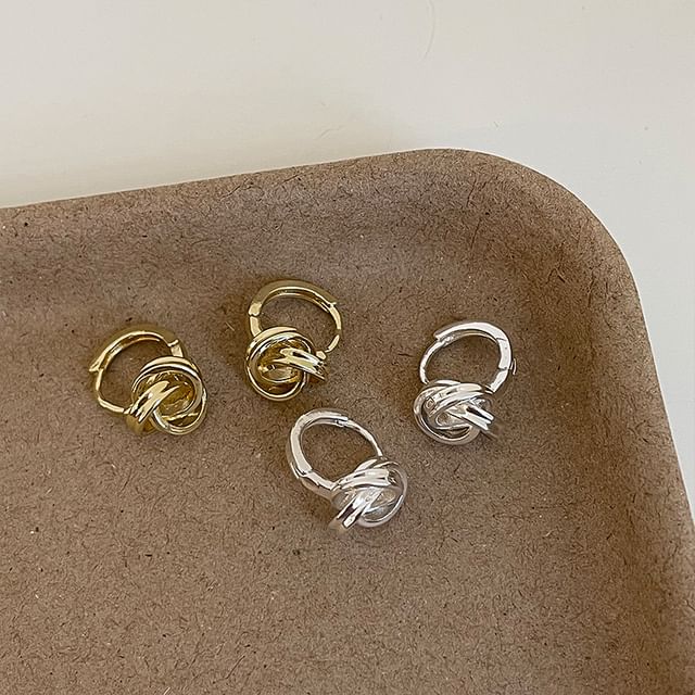 Panda Dama-Twisted Stud Earring