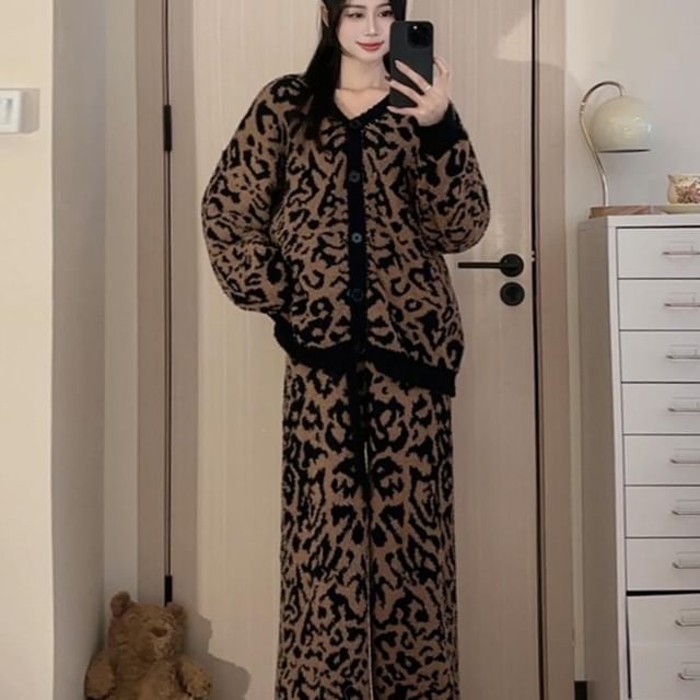 GOUB-Set Leopard Zip-Up Jacket Wide Leg Pants