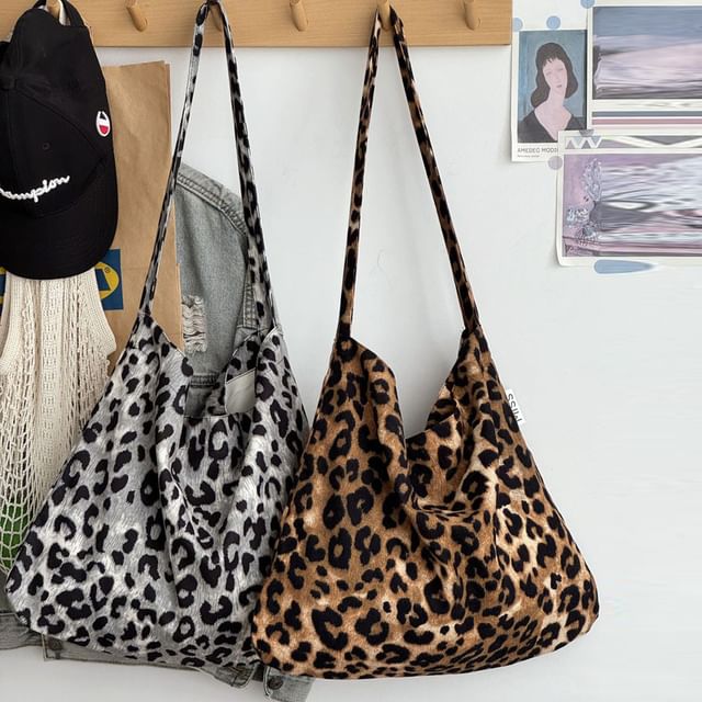 Basaran-Leopard Print Corduroy Tote Bag