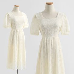 NINETTE - Short-Sleeve Flower Embroidered Midi A-Line Dress