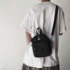 BagBuzz - 纯色帆布拉链斜挎包 BagBuzz - 纯色帆布拉链斜挎包