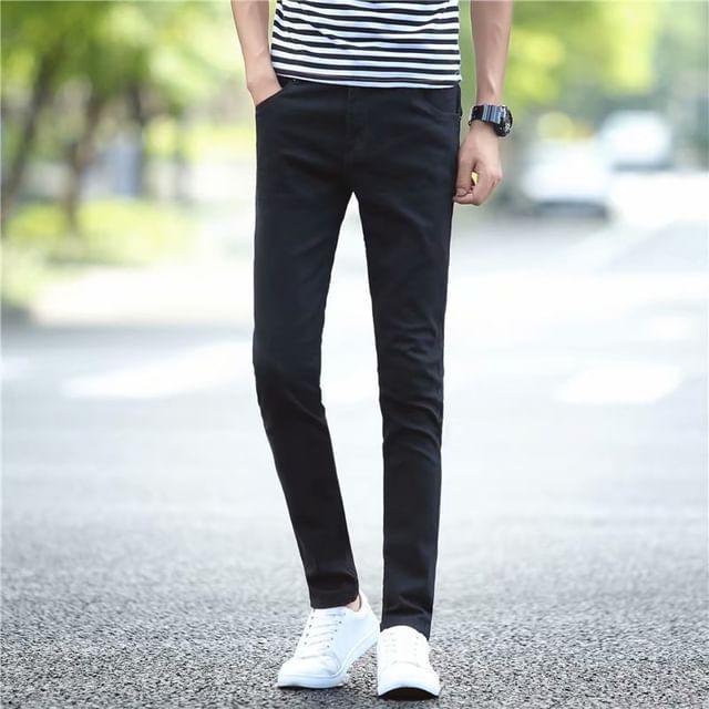 Wescosso-Mid Rise Plain Slim Fit Jeans