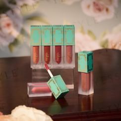 FreshO2 - Danny Beeech Collection Superstar Feather Matte Lip Clay