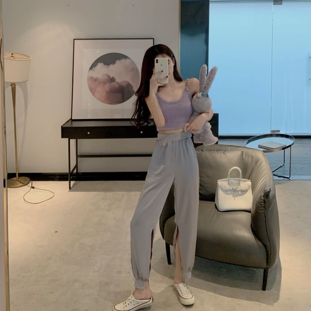 INEN-Chain-Strap Fluffy Camisole Top