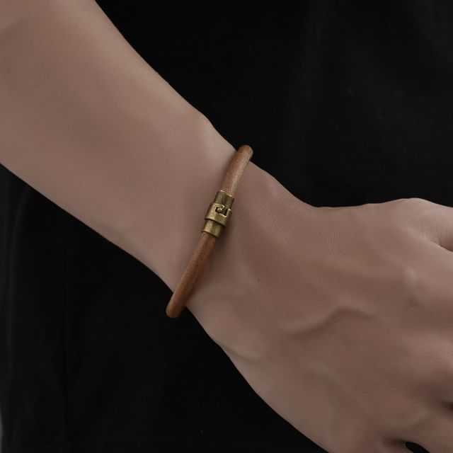 Lilafey-Magnetic Faux Leather Bracelet