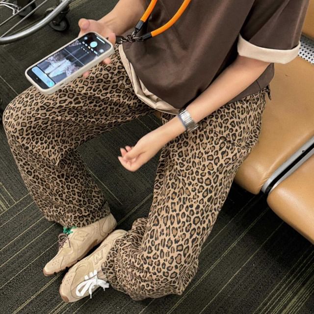 GOUB-Mid Rise Leopard Wide Leg Pants