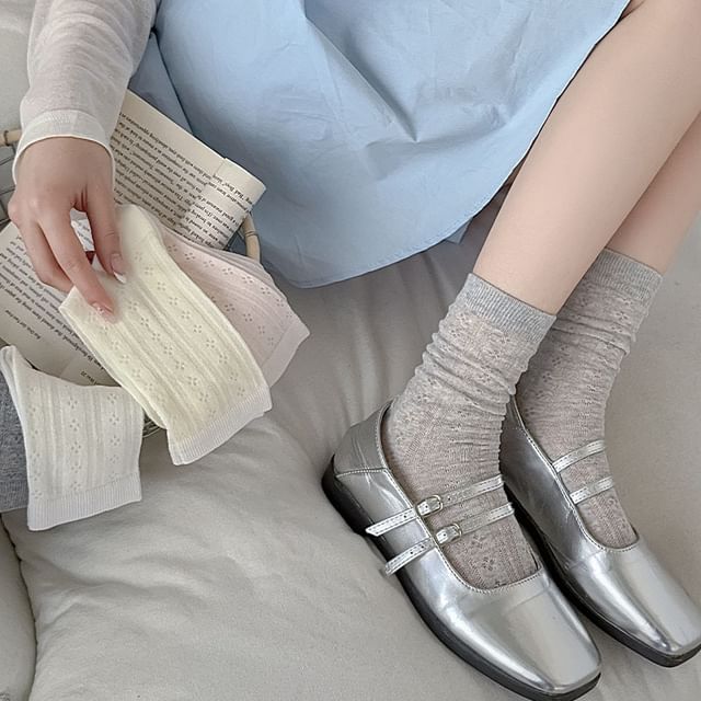 MOGLA-Plain Perforated Socks