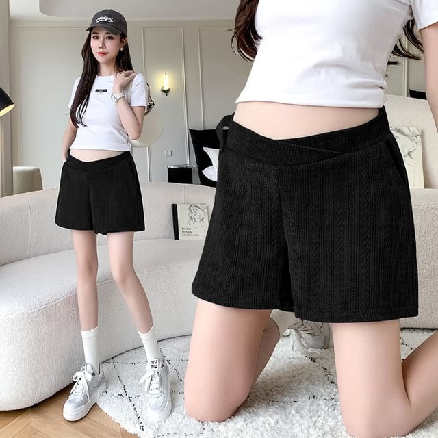 Rosy Street-Maternity Plain Shorts
