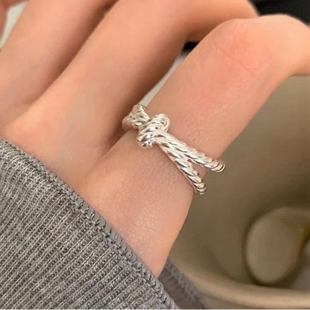 Sharkkira-Knot Alloy Open Ring