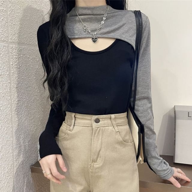 Sisyphi-Mock Two-Piece Long-Sleeve Cutout Two Tone Top