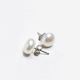 KATENKELLY-Faux-Pearl Ear Studs-One Size