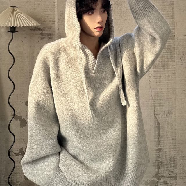 Kimeya-Long-Sleeve Plain Hooded Sweater