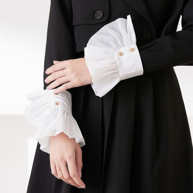 MIOW-Plain Ruffle Detachable Cuff
