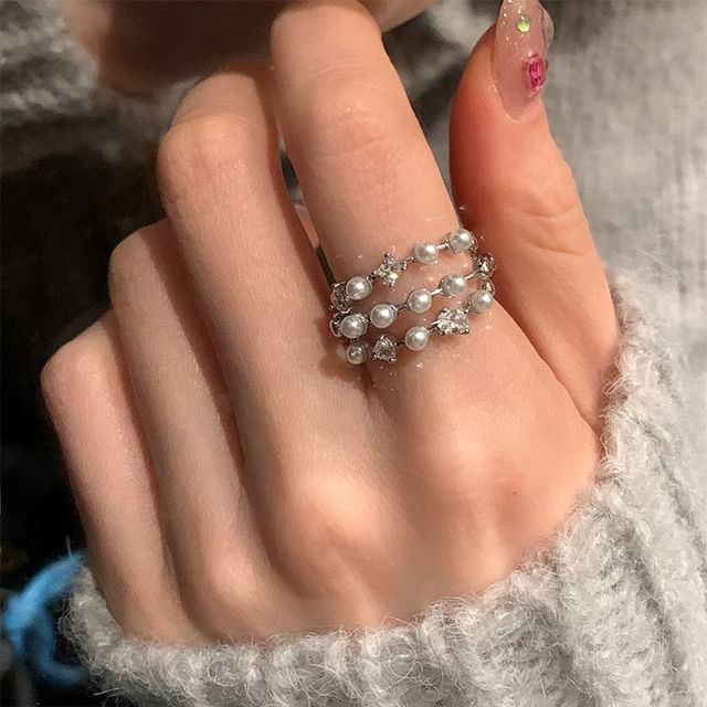 Panda Dama-Faux Pearl Rhinestone Ring
