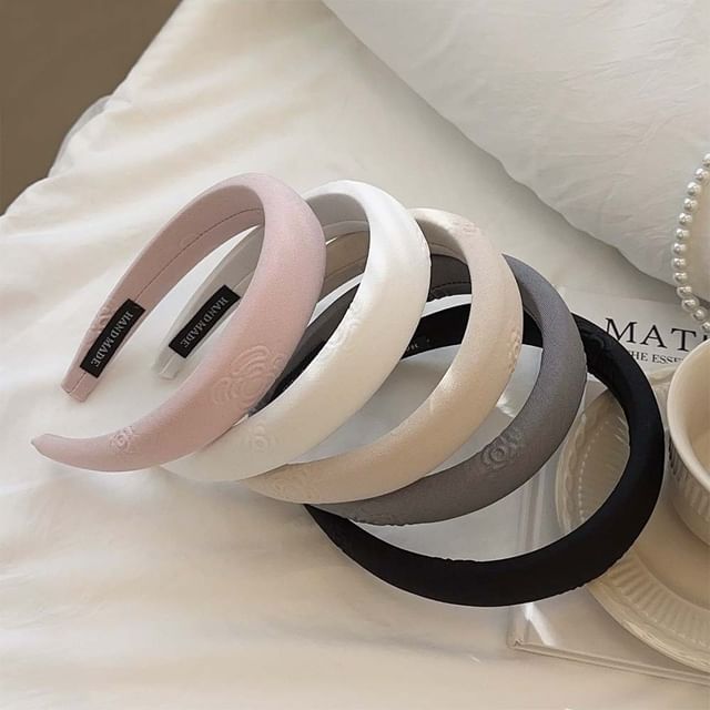 Mentosi-Plain Embossed Padded Headband