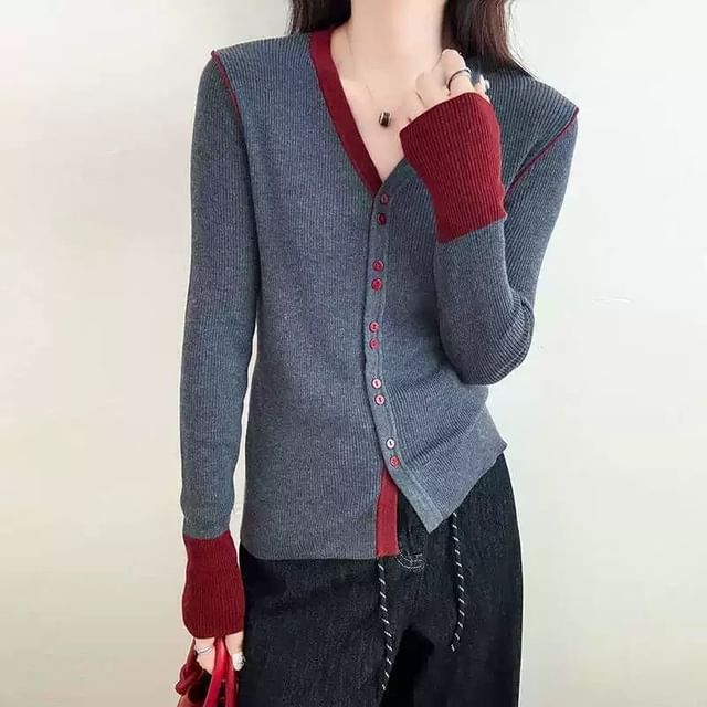 INEN-Long-Sleeve V-Neck Two Tone Button Knit Top
