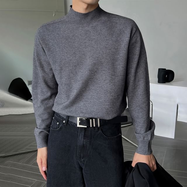 Okwano-Mock Neck Plain Sweater