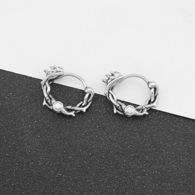 Juanitro-Twisted Hoop Earring