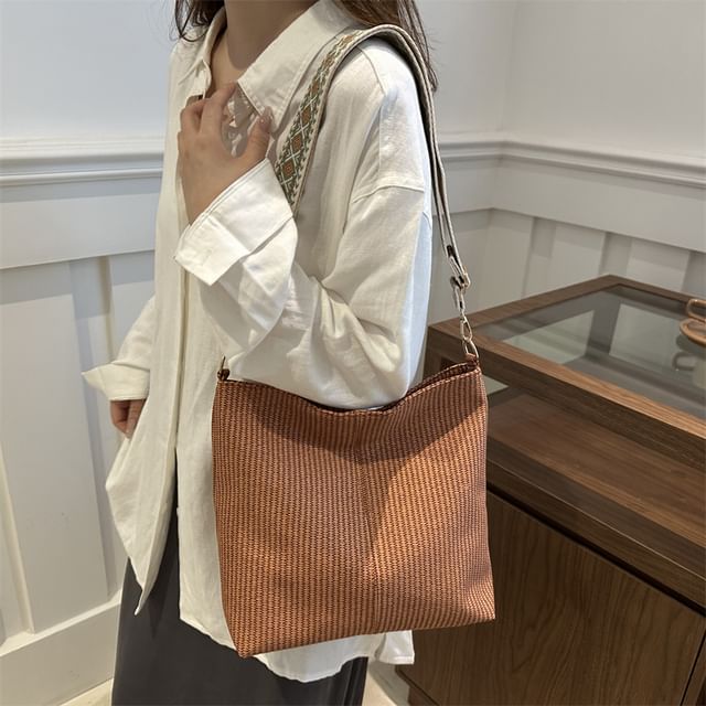Maorong-Woven Tote Bag