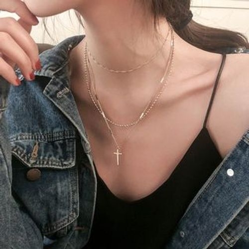 Buy Black Necklaces & Pendants for Women by LILLY & SPARKLE Online |  Ajio.com