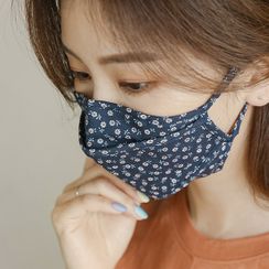 JUSTONE - Adjustable-Strap Flower-Pattern Fabric Mask JUSTONE - Adjustable-Strap Flower-Pattern Fabric Mask