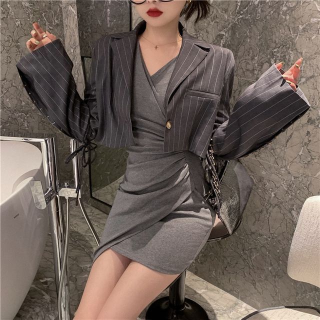 Kopti-Striped Cropped Blazer