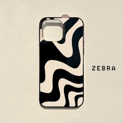 Heart Mirrored Phone Case - iPhone 12 Pro Max / 12 Pro / 12 / 12 mini / 11 Pro Max / 11 Pro / 11 / SE / XS Max / XS / XR / X / SE 2 / 8 / 8 Plus / 7 / 7 Plus