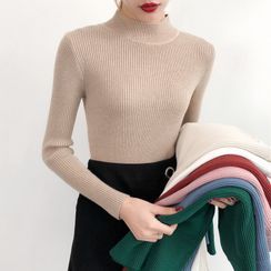 Renara - Mock-Neck Sweater