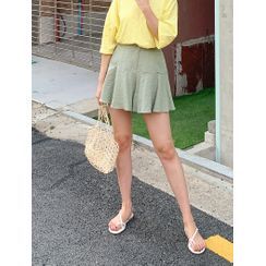 J-ANN - Seam-Trim Flared Shorts J-ANN - Seam-Trim Flared Shorts