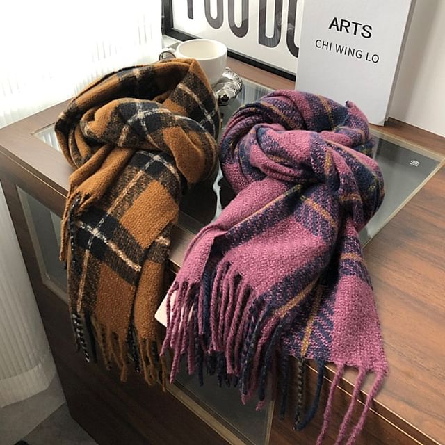 Combon-Plaid Fringed Scarf
