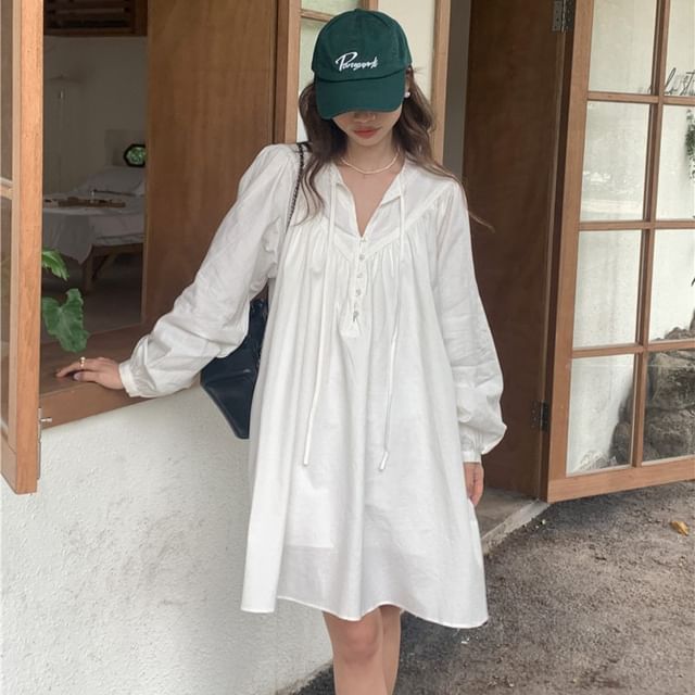 scenesweet-Long-Sleeve Crew Neck Lace Trim Half-Buttoned Plain Tunic Dress