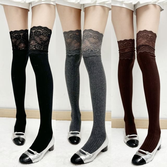 Mimiyu-Lace Trim Ribbed Tall Socks