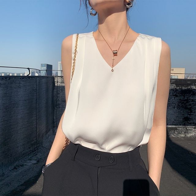 EFO-Sleeveless V-Neck Plain Chiffon Blouse