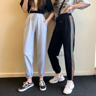 Contrast Trim Cropped Sweatpants | YesStyle
