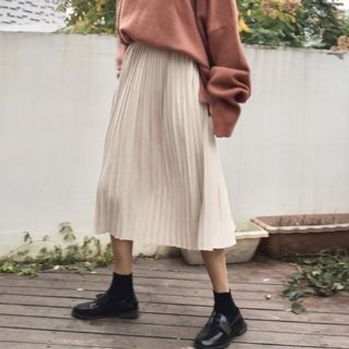 Rorah - Pleated Midi Skirt | YesStyle