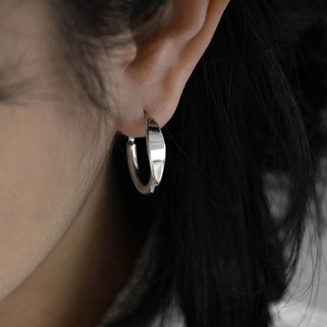 PANGU-Irregular Hoop Earring