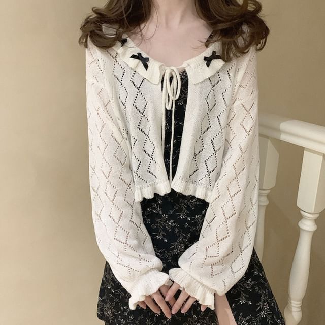 Essere-Plain Perforated Ruffled Cardigan