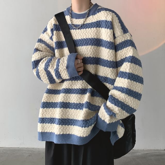 Wewewow-Crew Neck Striped Sweater