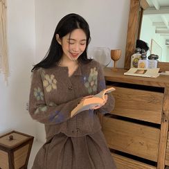 FROMBEGINNING - Flower Print Woolen Crop Cardigan FROMBEGINNING - Flower Print Woolen Crop Cardigan