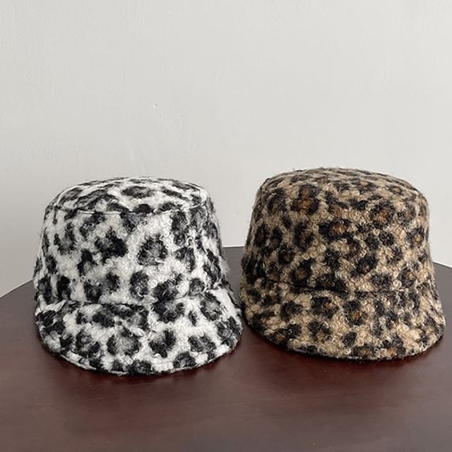 4-4 STUDIO-Leopard Print Fleece Cap