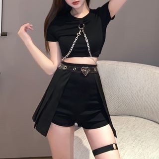 Short-Sleeve Chained Crop Top / Shorts / Mini Skirt / Set