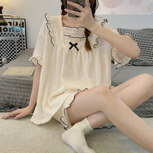 Dazzli - Pajama Set: Short-Sleeve Plain Lace Trim Top + Shorts