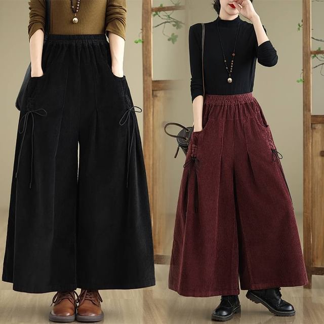 Lewwe-Elastic Waist Plain Corduroy Culottes