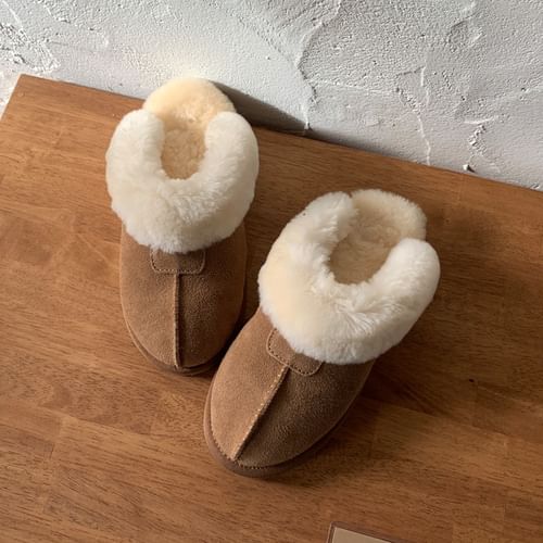 Shearling discount clog slippers