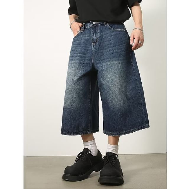 Myanderthal-Mid Rise Washed Jorts