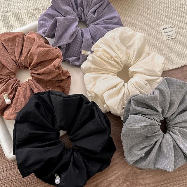 Rodiv-Plaid Faux Pearl Scrunchie